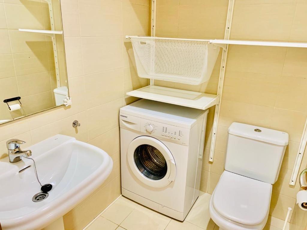 Apartamento Carvajal Beach Fuengirola Εξωτερικό φωτογραφία